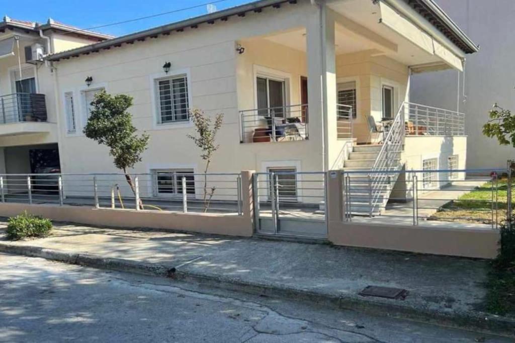 Вилла Το Σπίτι Του Μύλου Των Ξωτικών Трикала Экстерьер фото